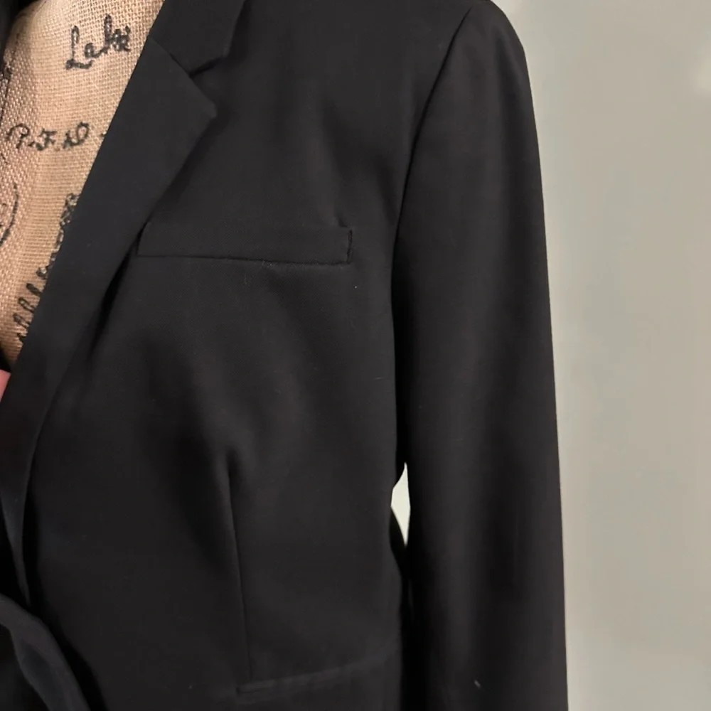 Banana Republic Classic Black Women's Blazer - Picture 2 of 6